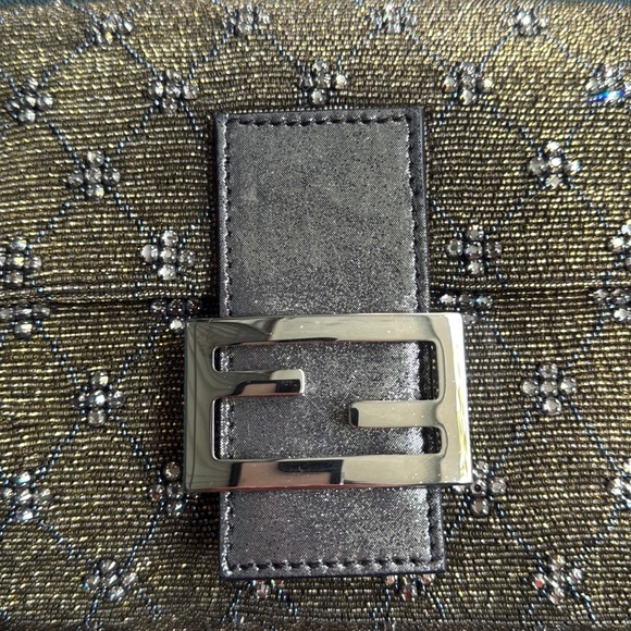 Fendi beaded baguette Metallic bag - Picture 13 of 16